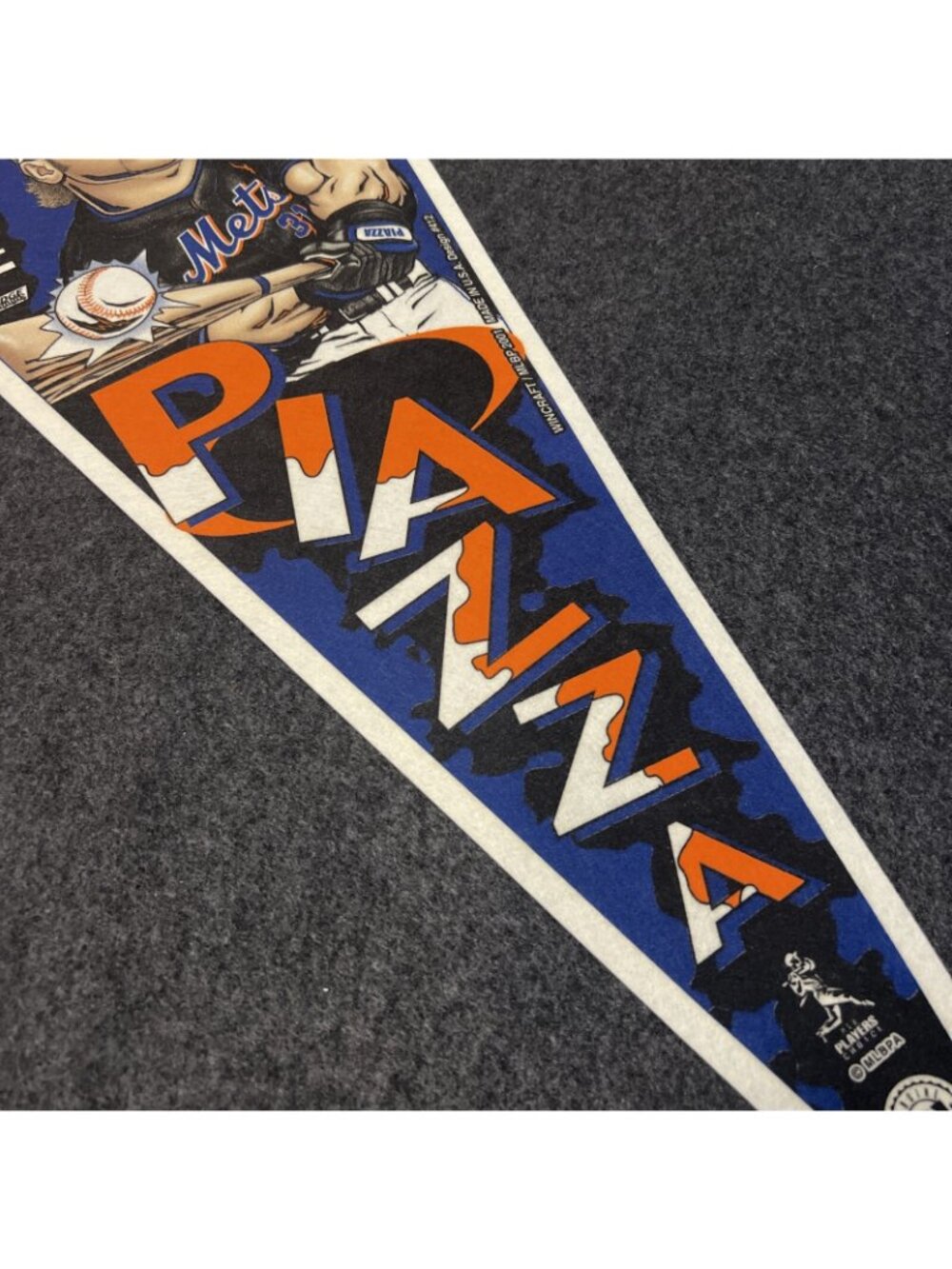 Mike Piazza New York Mets Pennant NY MLB Full Size Vintage 2001 Wincraft NWT - Picture 4 of 11